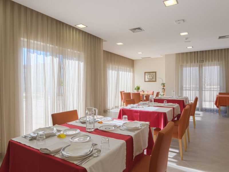 3-3be8a2484b36032b5b24c95fe5267274